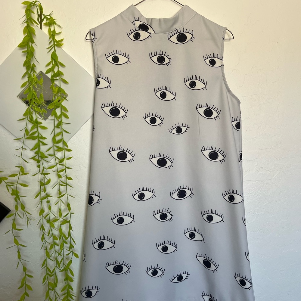Eye-Patterned Pale Blue Sleeveless Dress